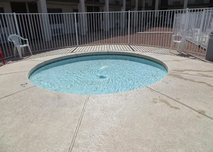 Premier Metro Inn Phoenix